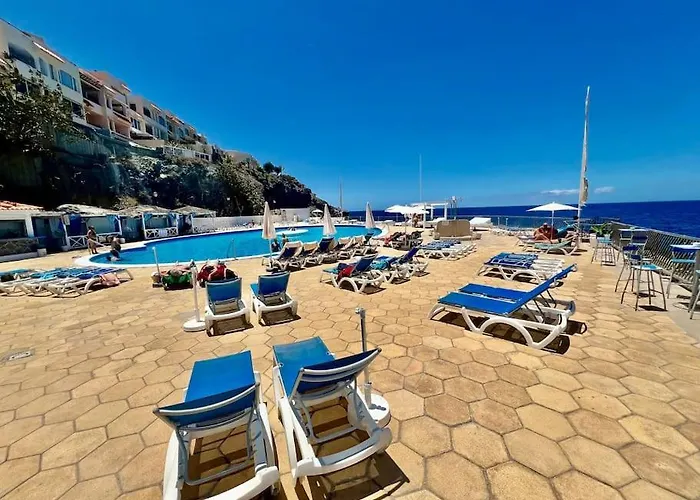 Oasis Callao, Newly Renovated, Terrace, Bbq, Pool Apartman *